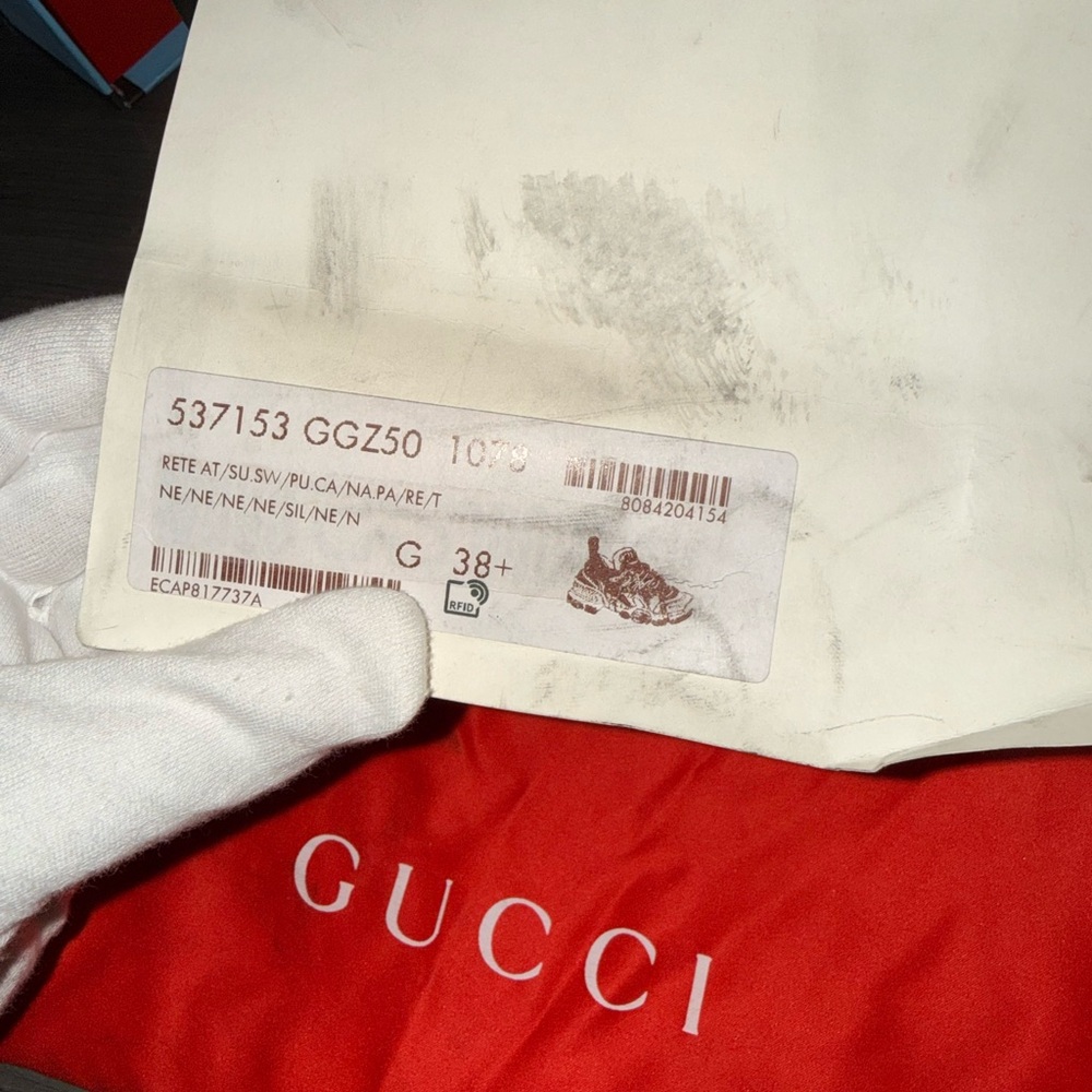Gucci Flashtrek Embellished Leather Lace-Up Sneakers size 38.5 Woman - Picture 3 of 6